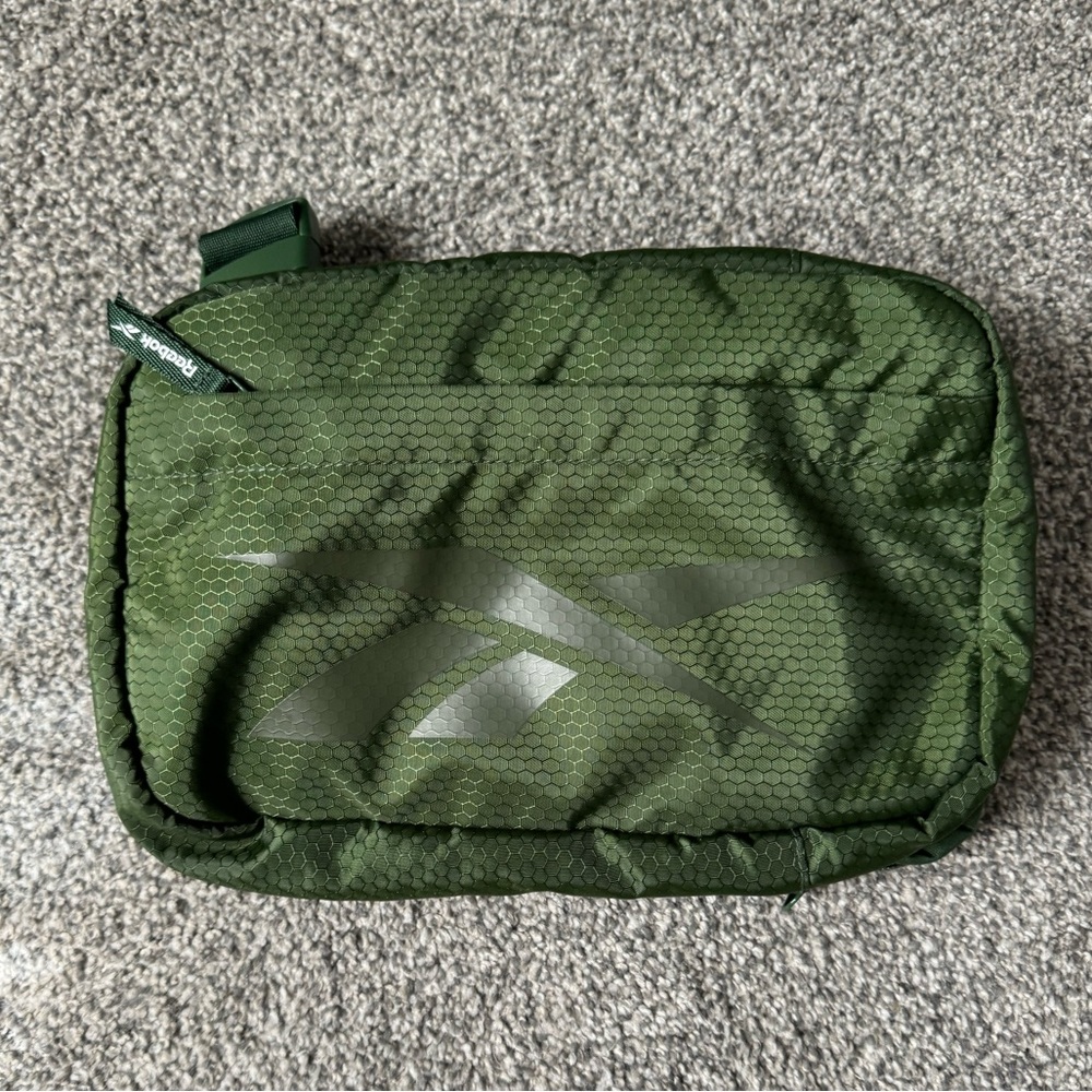 Green Rebook Crossbody Bag Excellent Condition